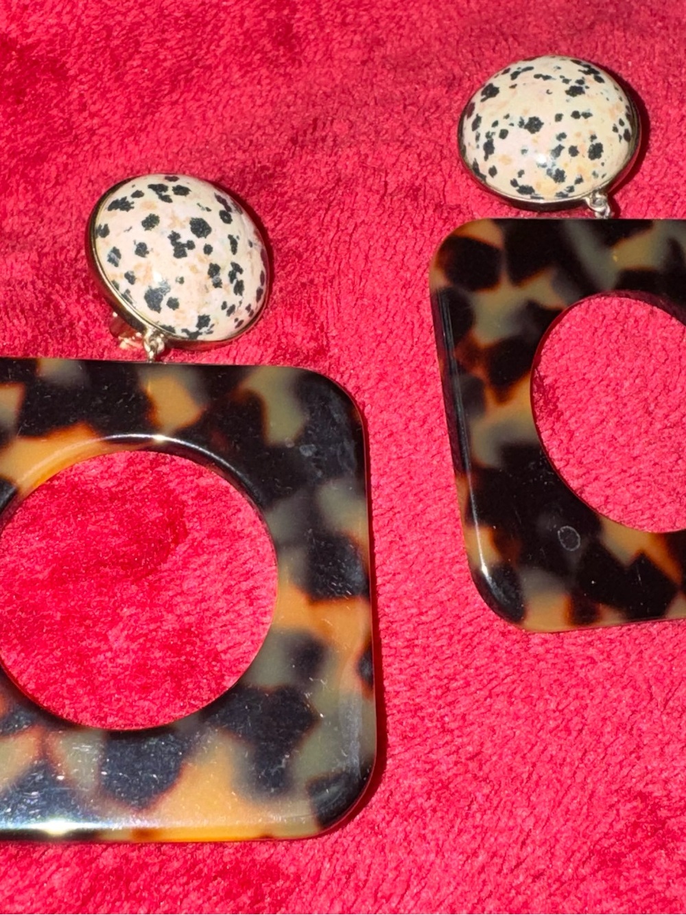 Tory Burch Mixed Media Resin Geometric Dangle Clip On earrings